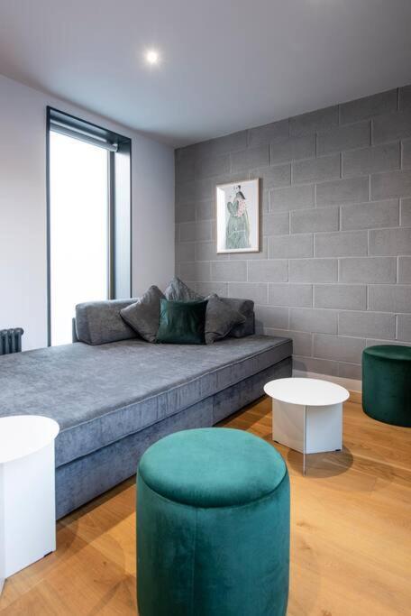 Free Parking - Roof Terrace - Luxury Townhouse Hébergement de vacances