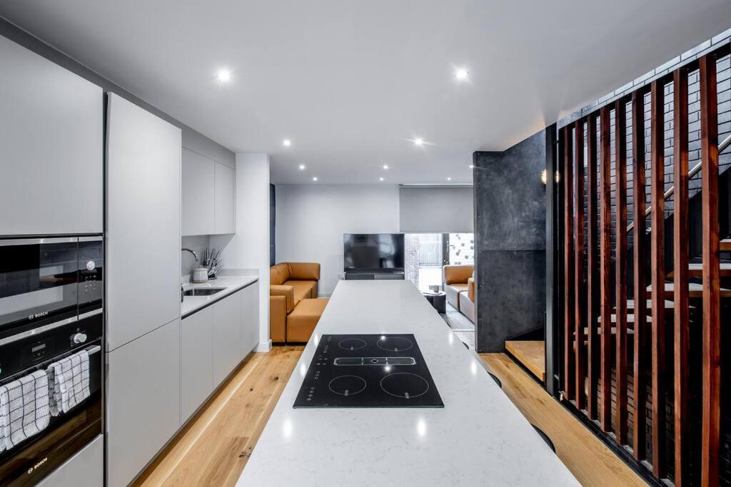 Hébergement de vacances Free Parking - Roof Terrace - Luxury Townhouse