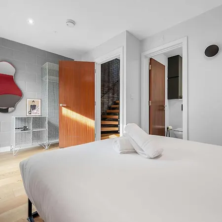 Free Parking - Roof Terrace - Luxury Townhouse Villa Manchester Exterior photo